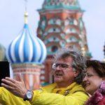 Первая группа немецких туристов приехала в Москву за вакциной «Спутник V»