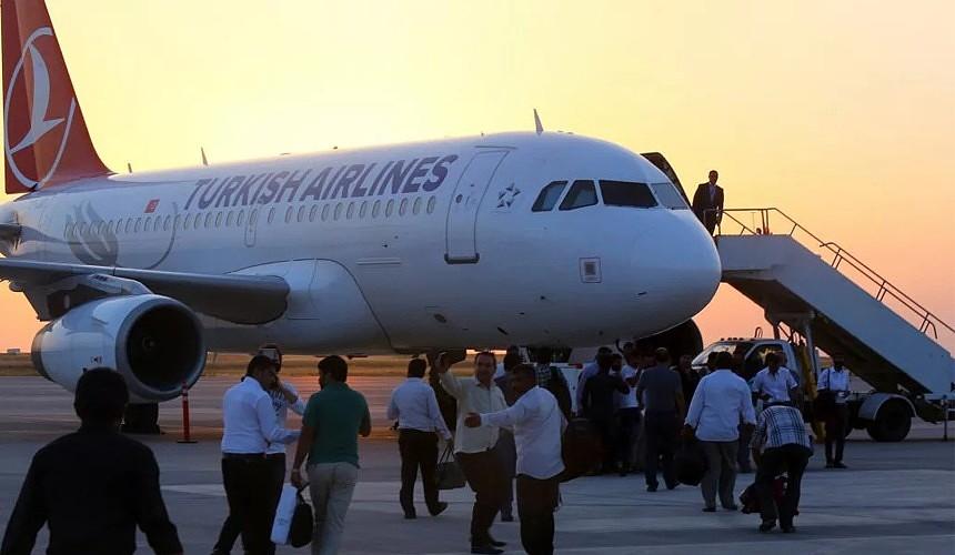 Как вернуть транзитных пассажиров турецких авиакомпаний в Россию