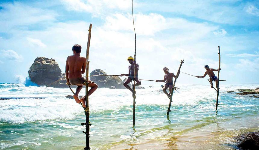 Шри-Ланка отменила обязательный карантин для привитых «Спутником V» туристов