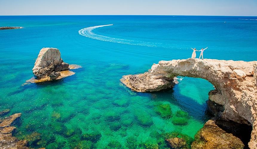 Кипр изменил правила въезда в страну для туристов