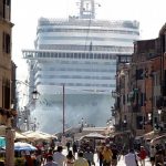 Costa Cruises MSC Crociere уводят лайнеры из Венеции